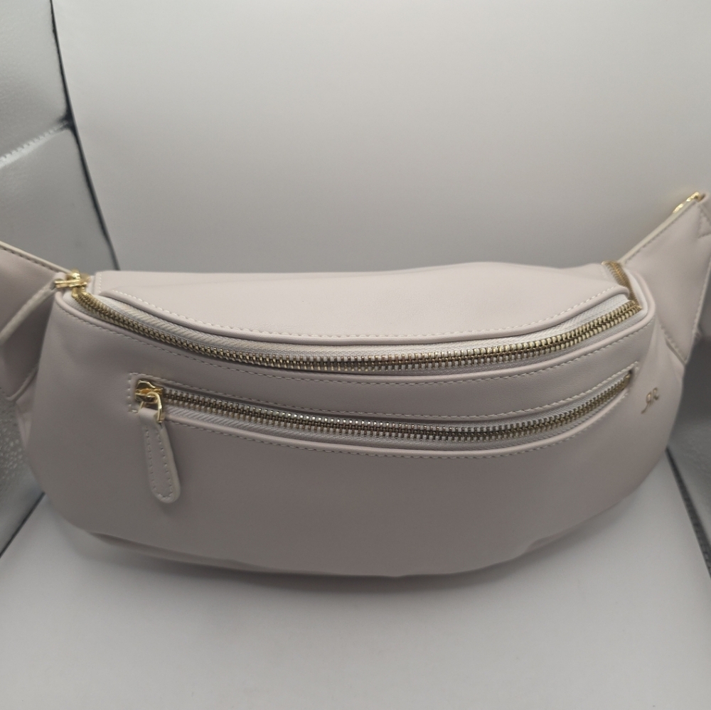 Ruby & Rae Sidekick Camera Bag - Picture 5 of 14